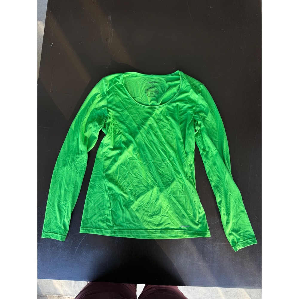 Patagonia Capilene 1 Silkweight Green Long Sleeve Base Layer Shirt Womens Medium